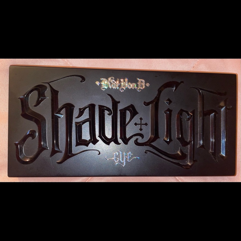 Kat Von D shimmer shade & light eyeshadow palette